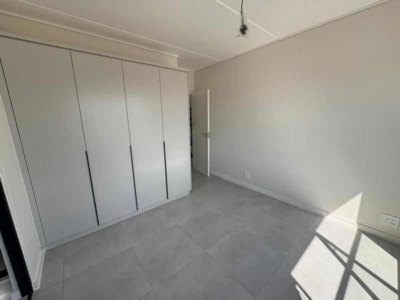 To Let 2 Bedroom Property for Rent in Sandown Western Cape